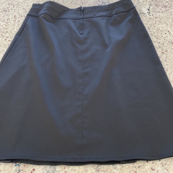 Vintage black satin skirt - Picture 5 of 5